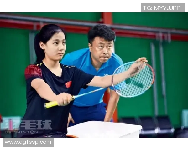 重庆羽毛球队与成都羽毛球队赛后复盘灵活性对比分析及战术启示