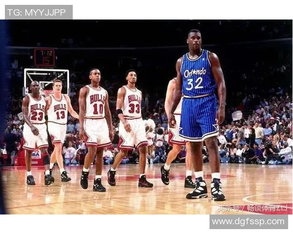 黄磊谈篮球之路：从青涩少年到热爱不减的球场传奇